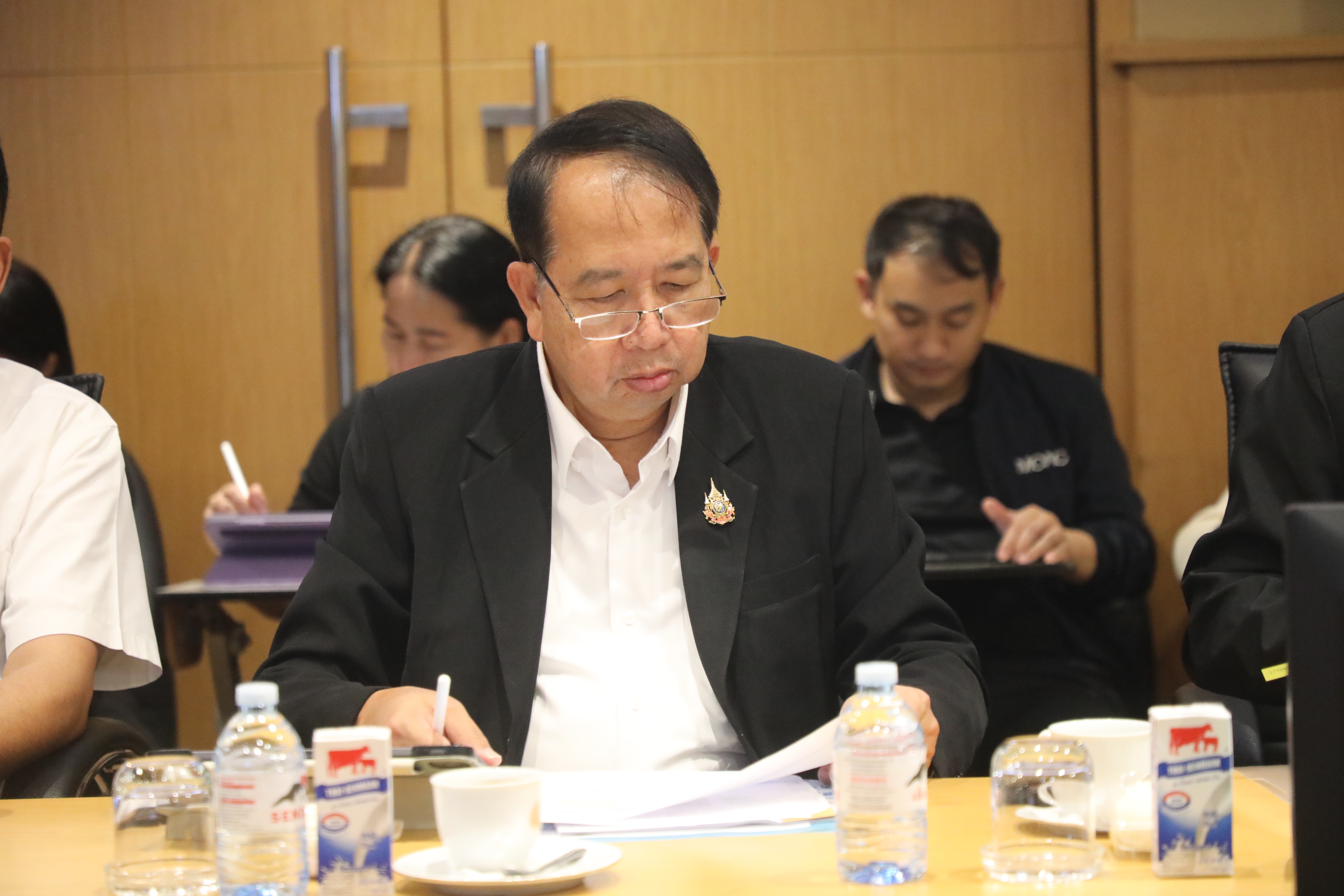 title - ส.ป.ก. เข้าร่วมประชุม หารือแนวทางการรับมือผลกระทบจากสถานการณ์การสู้รบในภูมิภาคตะวันออกกลาง ครั้งที่ 2/2569